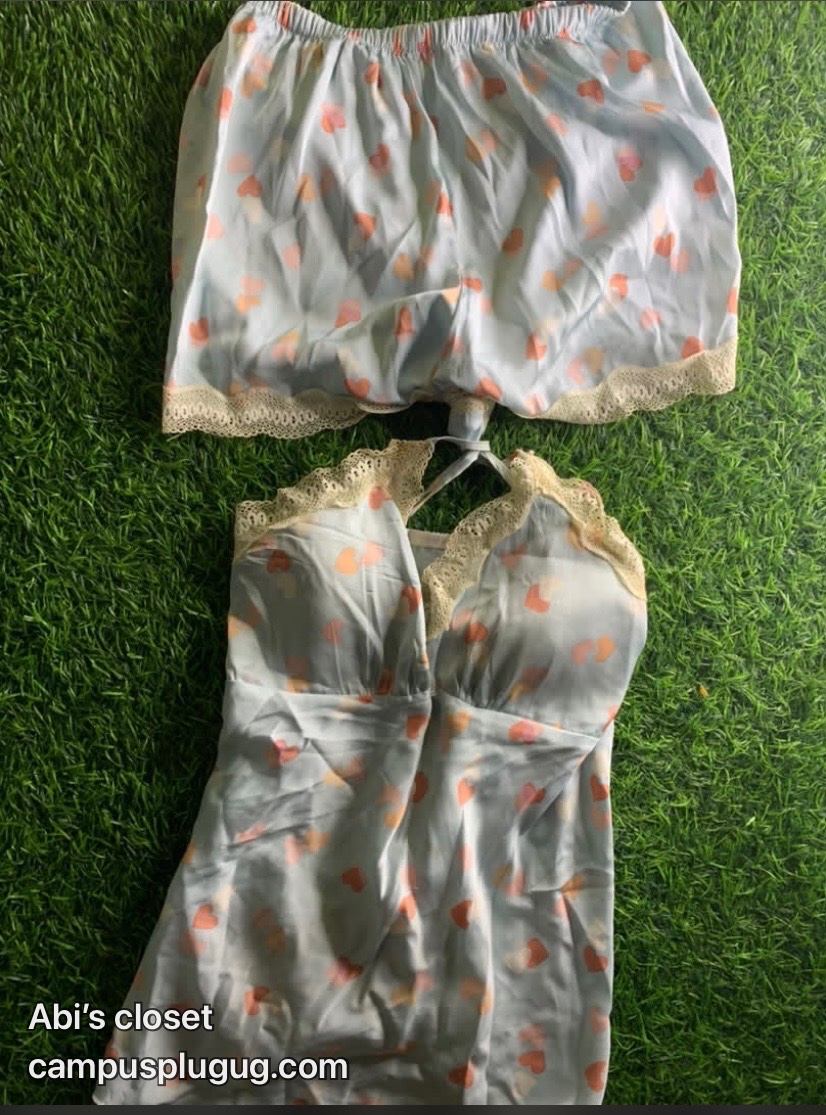 Fashion & Clothing