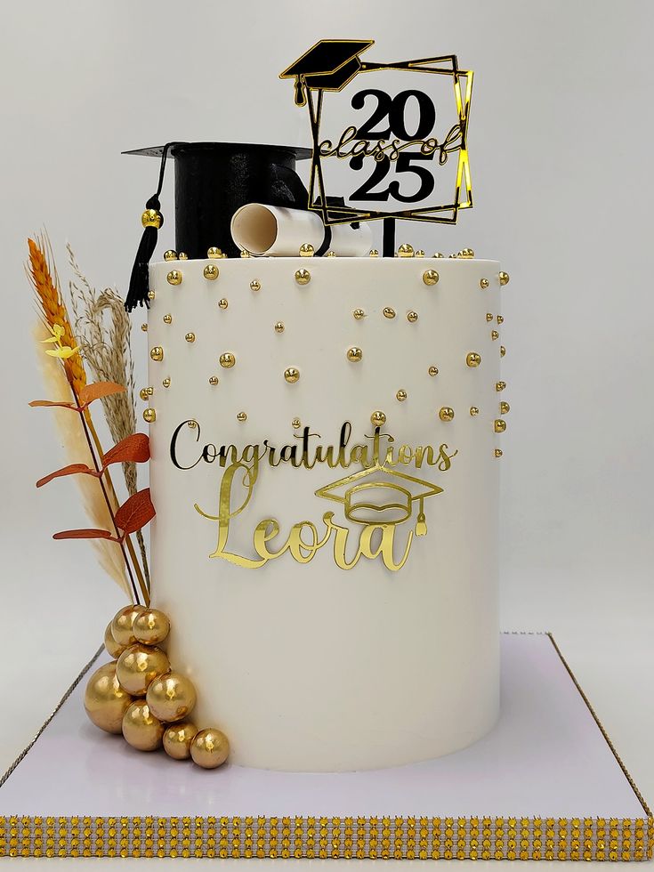 Graduation cakes